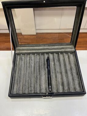 Leather Collectors Pen Case